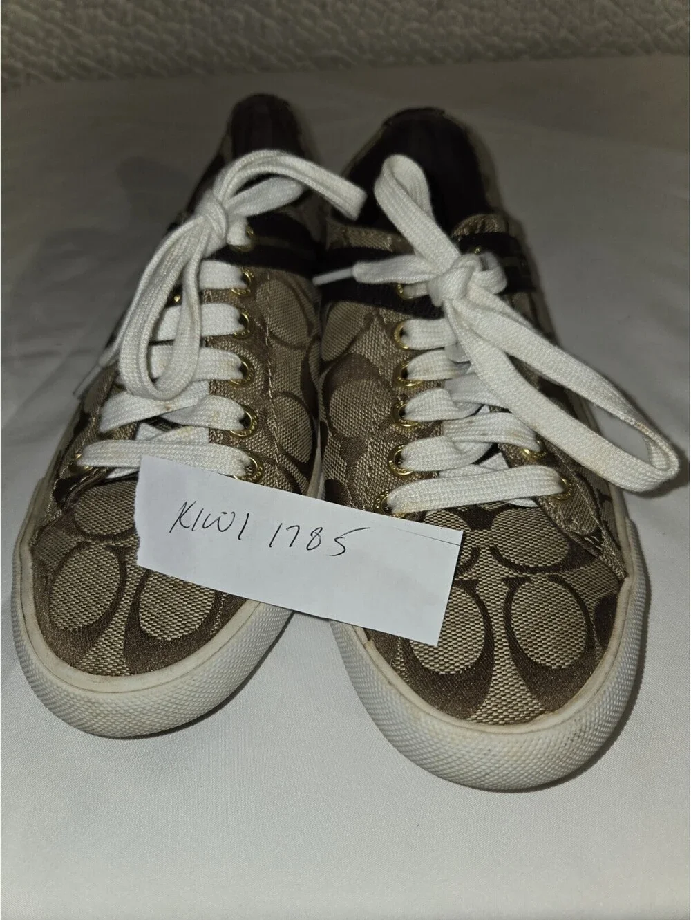 coach Leslie canvas tennis shoes Sz 7 Q1402 Signature C Preppy Athleisure Walkin